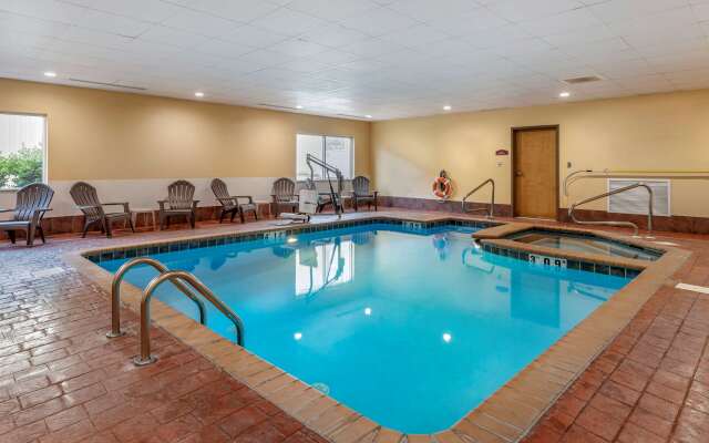 Comfort Suites Florence Shoals Area