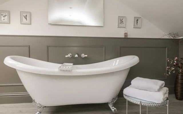 Rock Pool House