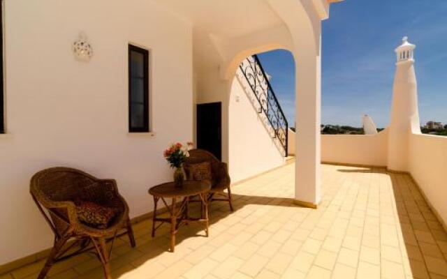 Villa Larotil