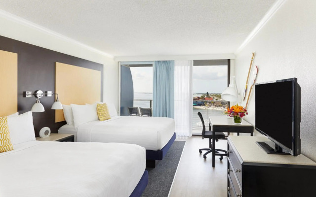 Bay Harbor Hotel