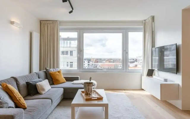 Trendy Apartment for 4 at 200m From the Coastline