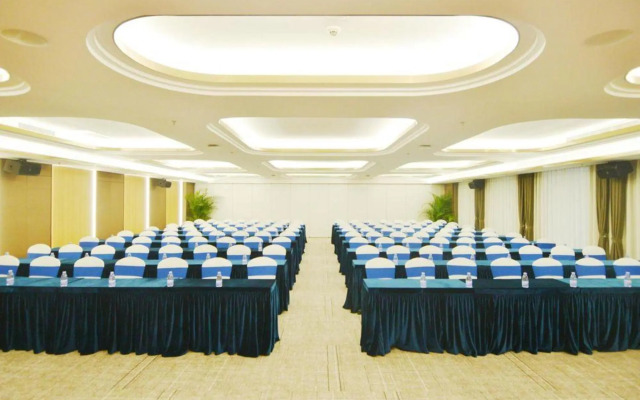 M Hotel