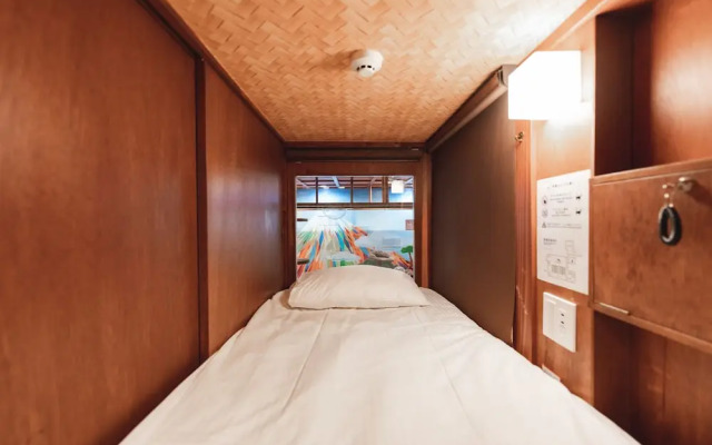 Cat Spa & Cat Ryokan Neco Republic Osaka