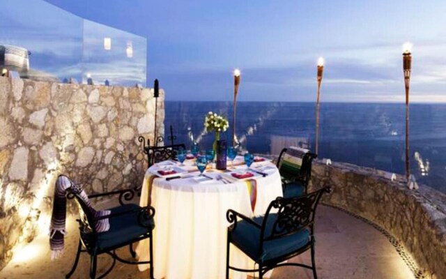 Awesome Studio With Great View in Cabo