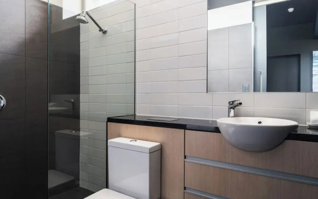 Deluxe Inner-city Apartment on Moray