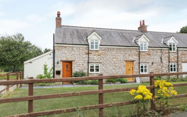 Bryn Farm Cottage