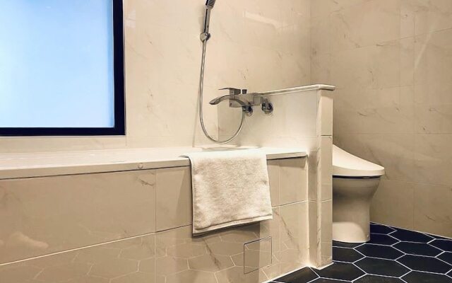 Champ de Roses Hotel