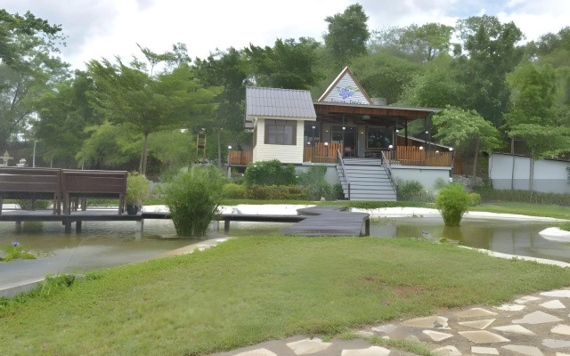 Mittraphap Resort