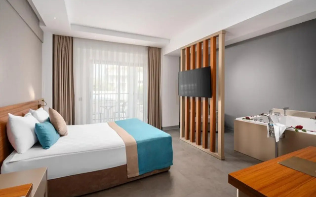 Side Story Resort & Spa