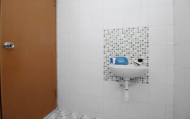 Airy Eco Stasiun Mangga Besar Tiga Belas 1A Jakarta