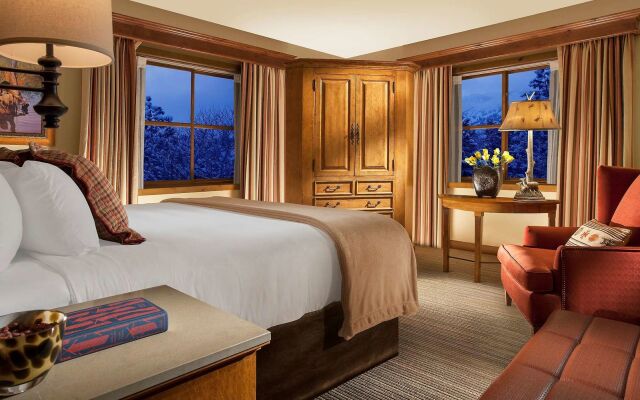 Snake River Lodge - Amenities at Sister Property