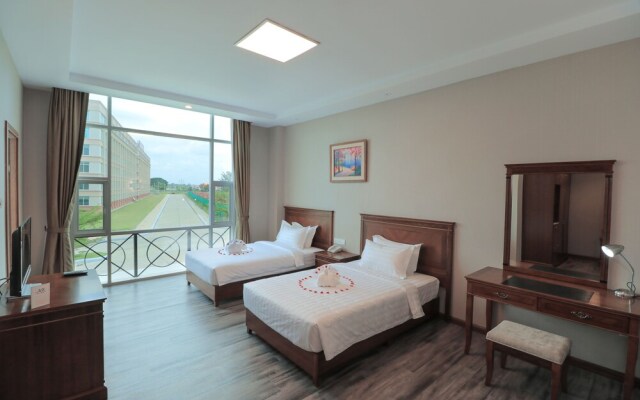 The Hotel Grand ACE