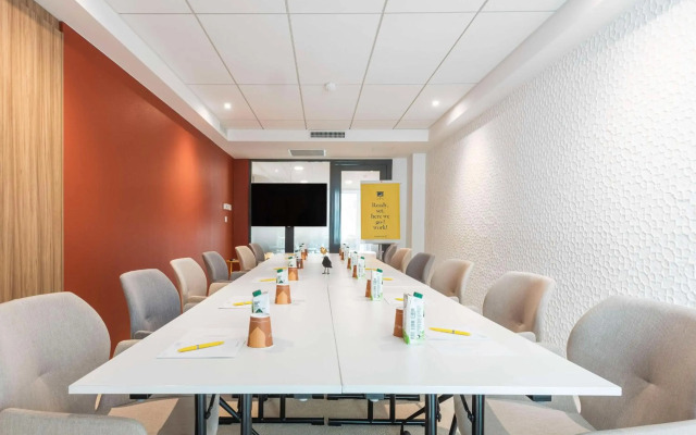 Golden Tulip Lyon Ouest Techlid Hotel & Spa