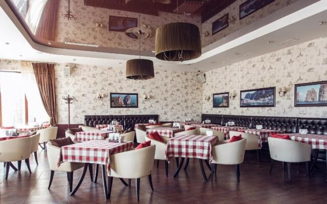Kapri Hotel