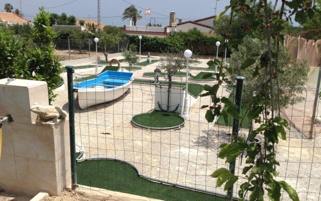 Villa With 5 Bedrooms in Alicante, With Private Pool and Furnished Ter