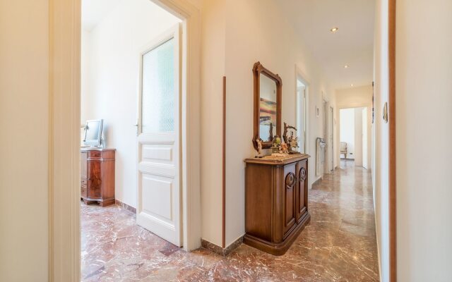Center Apartment