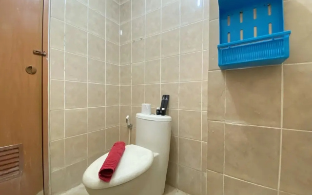 Beauty Spacious Studio Room At Pinewood Apartment Jatinangor