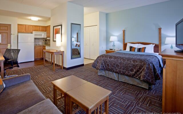 Staybridge Suites Minneapolis-Bloomington, an IHG Hotel