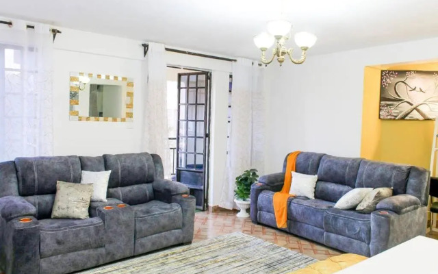 Blissful 2 bedroom fully furnished with parking.