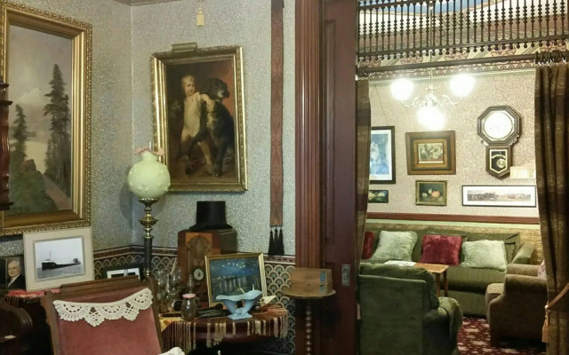 Geiger Victorian B&B