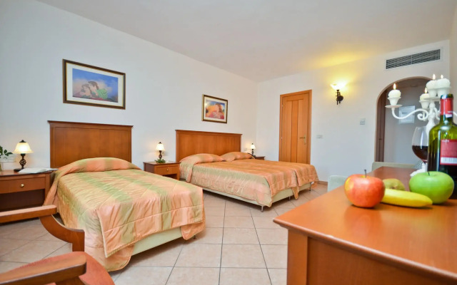 Naxos Resort Beach Hotel