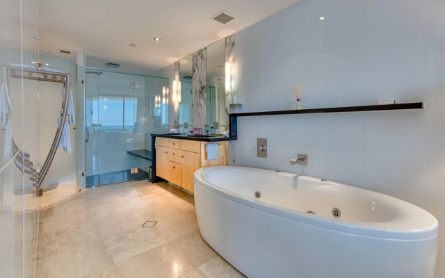 Oceans Mooloolaba