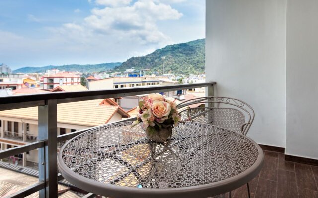 Bayshore Oceanview Apartment F11-f12