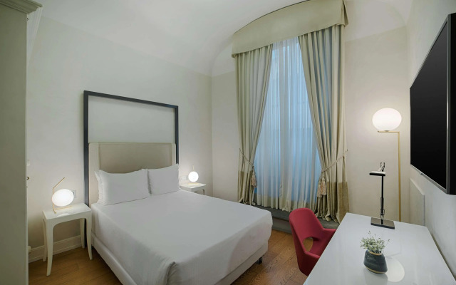 NH Collection Firenze Porta Rossa Hotel