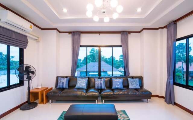 Picha Valley Pool Villa