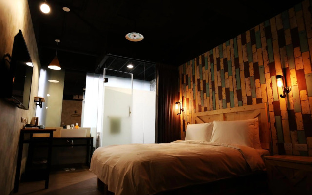 Nys Loft Hotel - Hostel