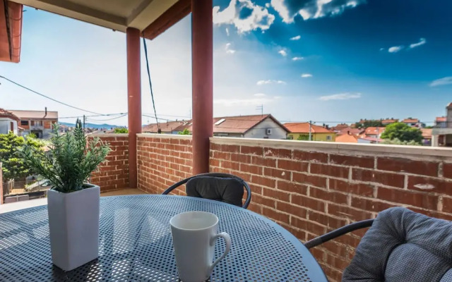 Spacious Zadar Apartments Near Beach