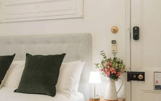 Benambra Queenscliff - Lonsdale Suite