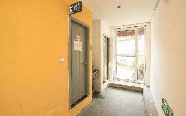 Huangshan Ancient Town Youth Hostel