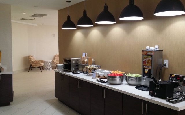 Holiday Inn Miami West - Airport Area, an IHG Hotel