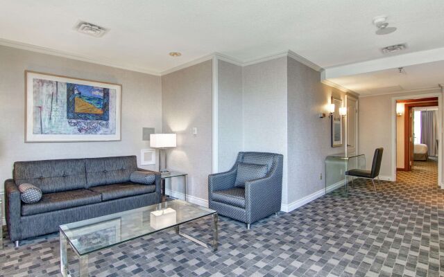 DoubleTree by Hilton Hotel Toronto Downtown