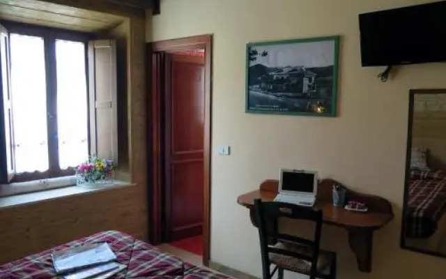 Affittacamere Prato Rosso