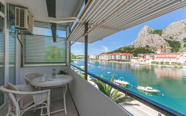 Apartment Ivana Omis