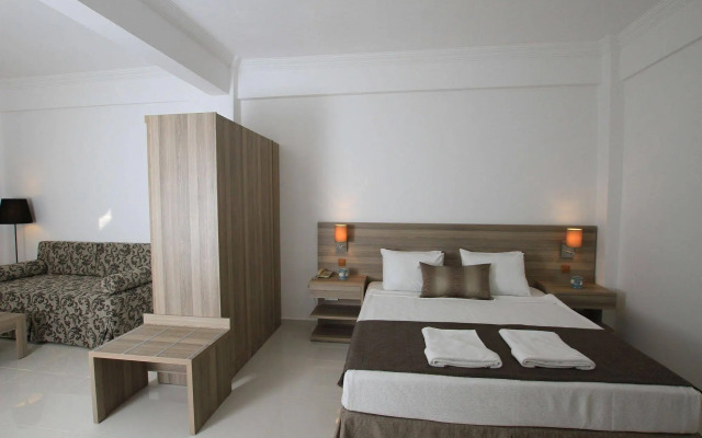 Palm Bay Beach Hotel