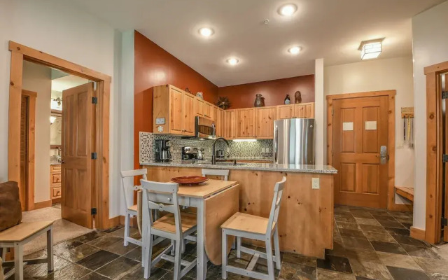 Expedition Station 8564