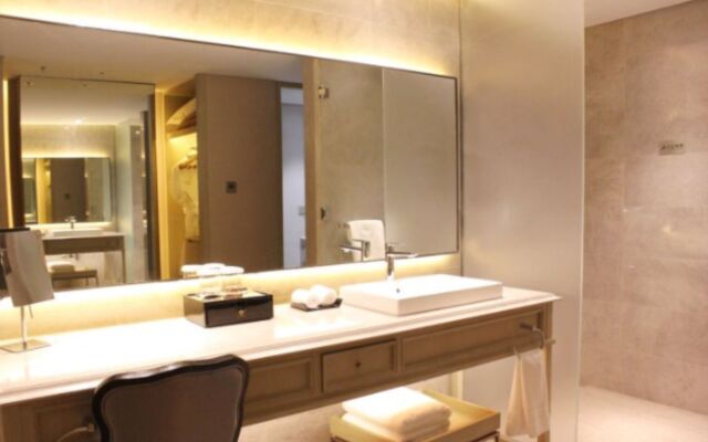 DoubleTree by Hilton Weihai, China