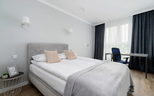 Modern Apartment With Parking by Renters