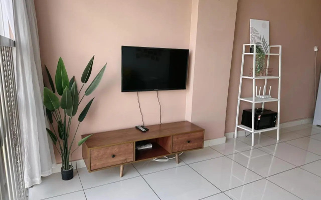 Taiping Centre Point Suite 7 by BWC