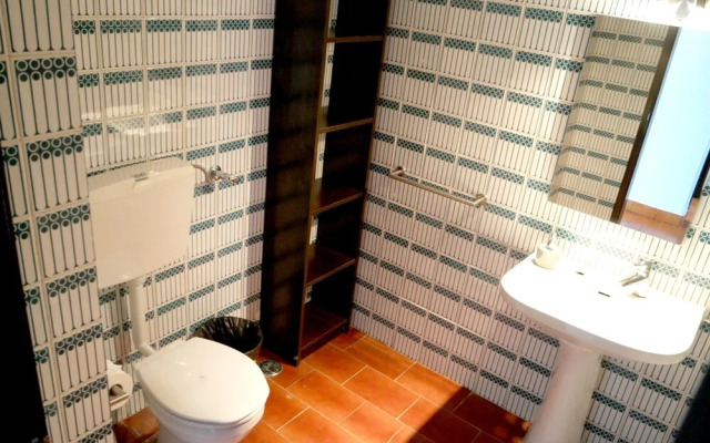 Via Dona Ana Conkrit Rentals