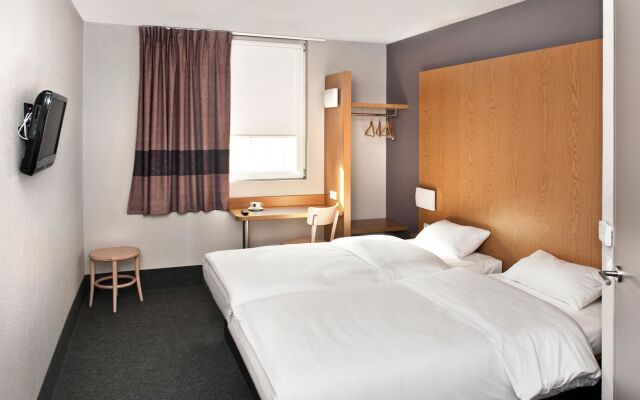 Hotel B&B Wrocław Centrum