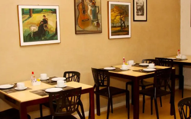 Rojas All Suites Hotel