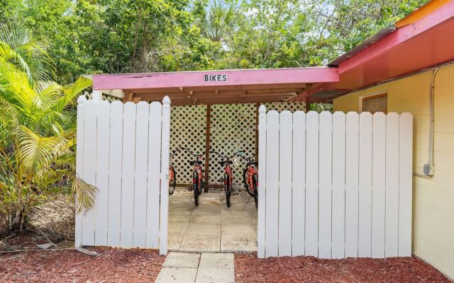THE Palmview AND Sandpiper Inns