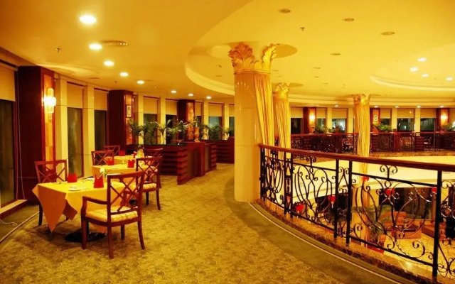 Blue Sky Garden Hotel - Fuqing