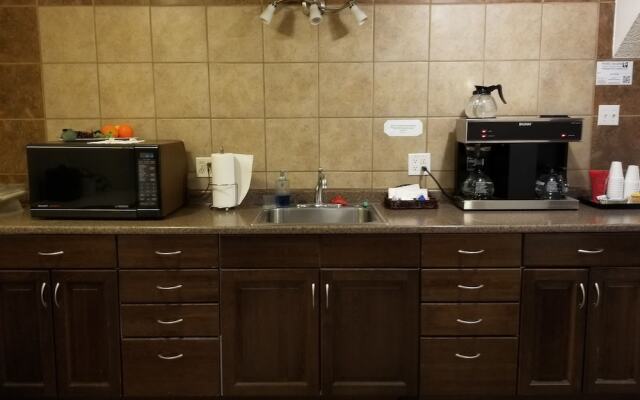 SeaTac Crest Motor Inn