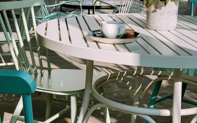 Domus Bat Galim Hotel