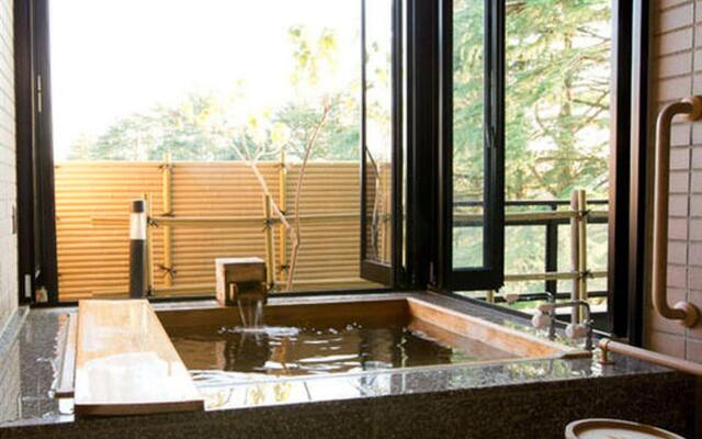 Tatsunokuchi Onsen Matsusaki